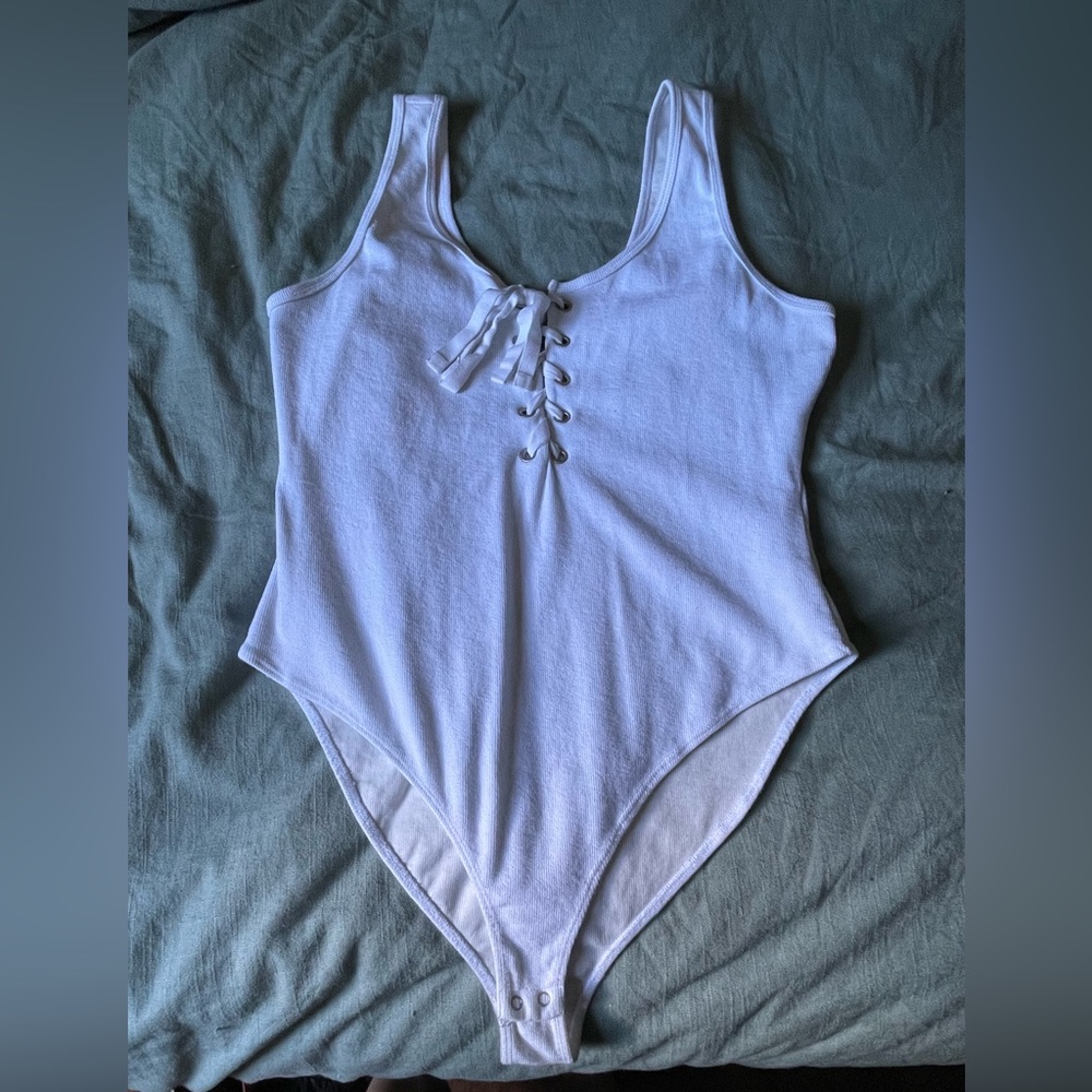 Women’s plus size bodysuit